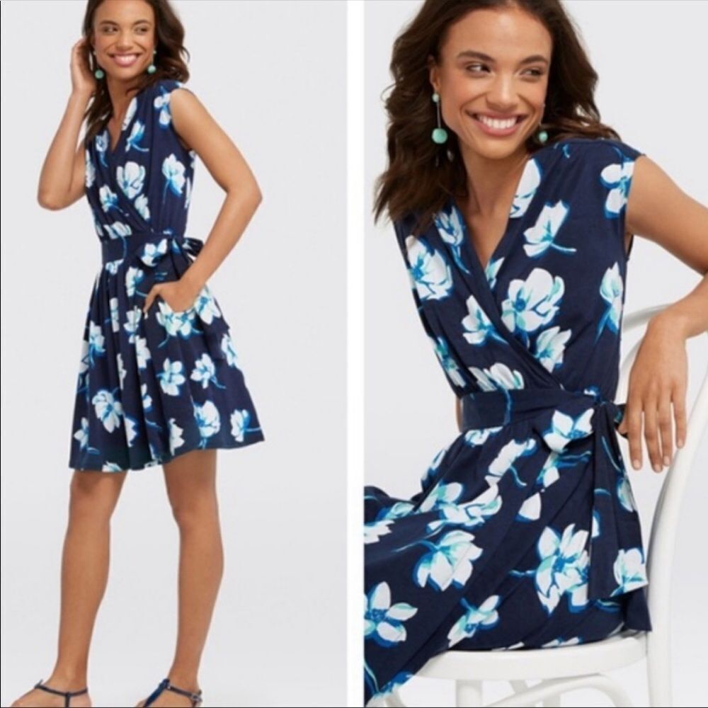 DRAPER JAMES | Floral Knot Wrap Tie Dress Navy Blue XS